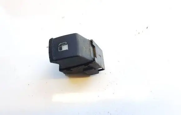 Skoda Superb B5 (3U) Fuel tank opening switch 3U0959833