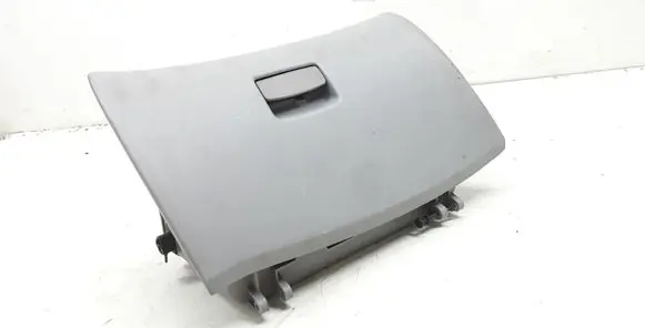 KIA Picanto Glove box