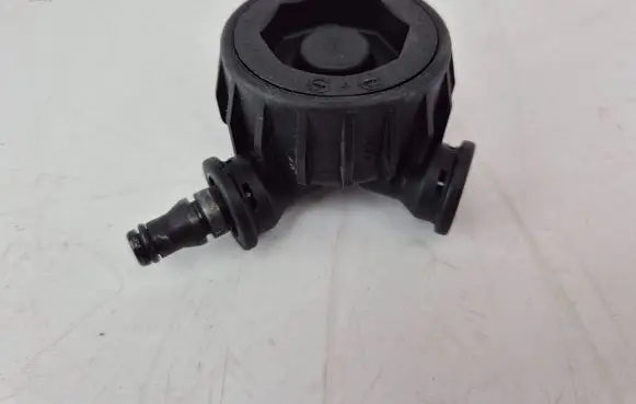 Volkswagen PASSAT B7 Clutch pipe/line FM27005F PA66GF35