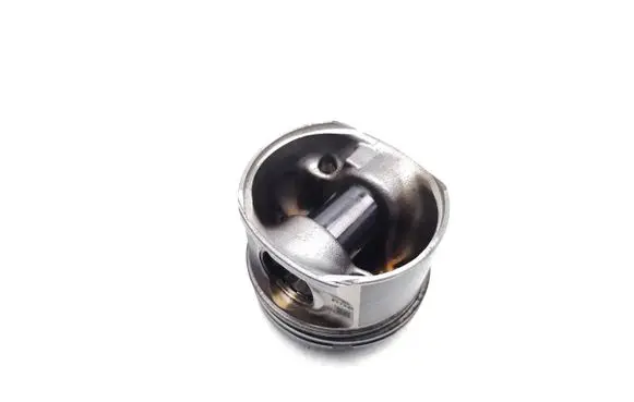 BMW 1 F20 F21 Piston N47D16A