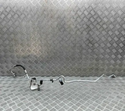 BMW X1 F48 F49 Air conditioning (A/C) pipe/hose 6832951