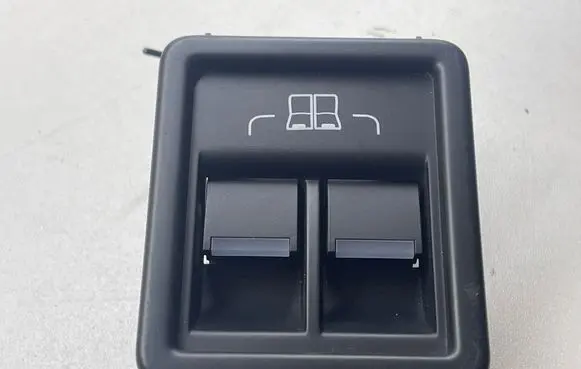 Land Rover Discovery 5 Seat control switch HY3214D340AC 19W024