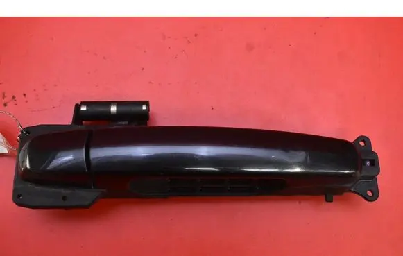 Suzuki Swift I Front door exterior handle