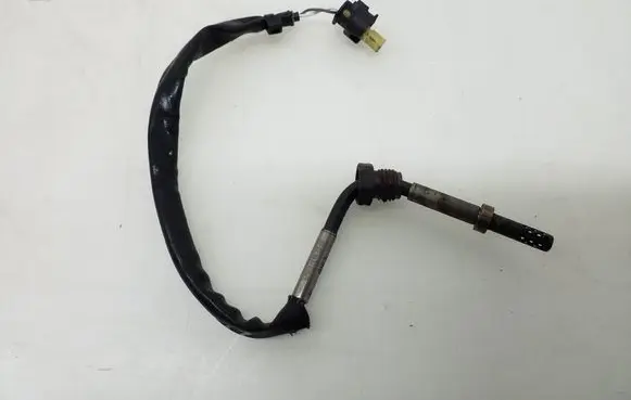 Mercedes-Benz S W221 Exhaust gas temperature sensor A0051531928