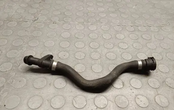 BMW X3 E83 Engine coolant pipe/hose 3415043