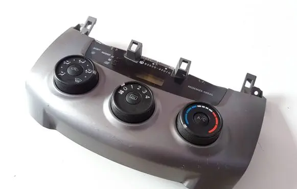 Toyota RAV 4 (XA30) Climate control unit 8392042010 4559432050 4559442070