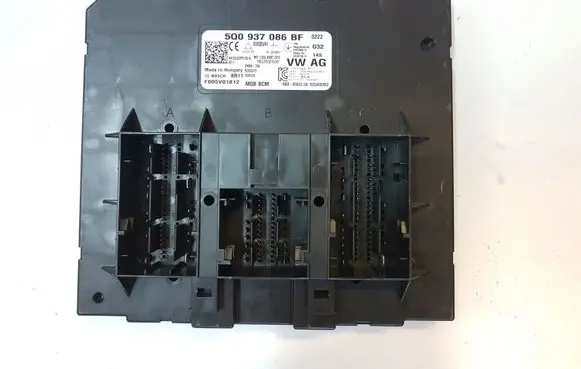 Volkswagen PASSAT B8 SAM control unit 5Q0937086BF
