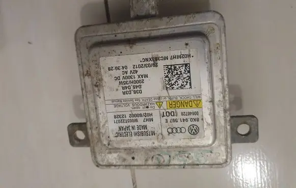Audi A4 S4 B8 8K Headlight ballast module Xenon 8K0941597E 00646728