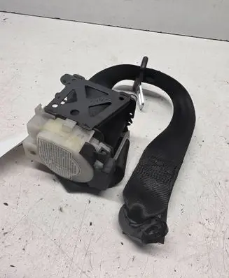 Audi A4 S4 B6 8E 8H Rear seatbelt 8E5857805E