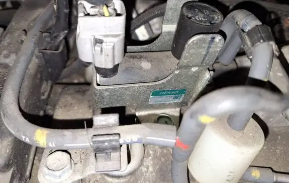 Honda Civic Turbo solenoid valve 1397000870