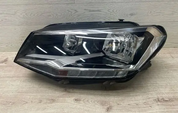 Volkswagen Caddy Headlight/headlamp 2K1941005D