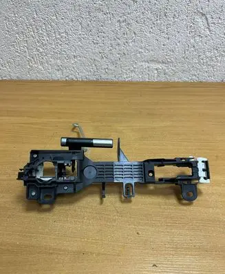 Lexus NX Front door exterior handle/bracket 1882