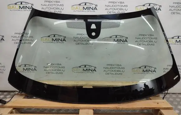 Mini Clubman F54 Front windscreen/windshield window