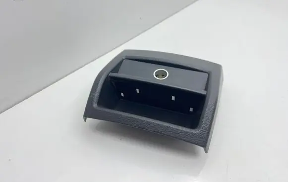 Other center console (tunnel) element
