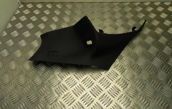 Mercedes-Benz CLA C117 X117 W117 (C) pillar trim A1176902525 T293