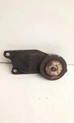 Toyota Land Cruiser (BJ70) Power steering belt tensioner 