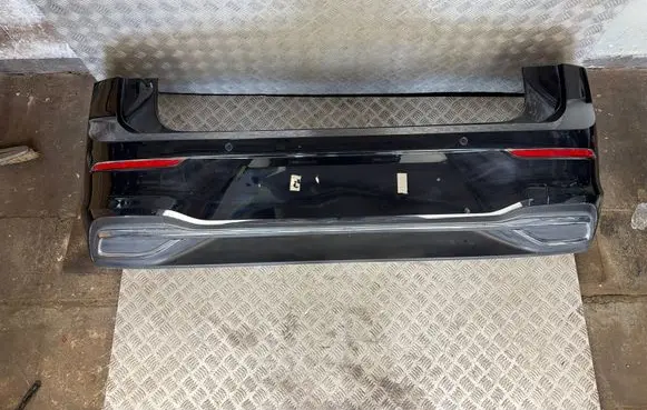 Volkswagen Golf VIII Rear bumper 5H6807421C