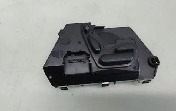Mercedes-Benz S W220 Seat control switch 2208212758
