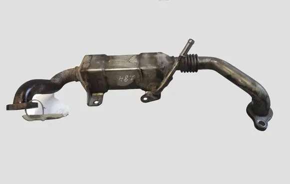 Toyota Avensis T250 EGR valve cooler 256800R011A 13063860002