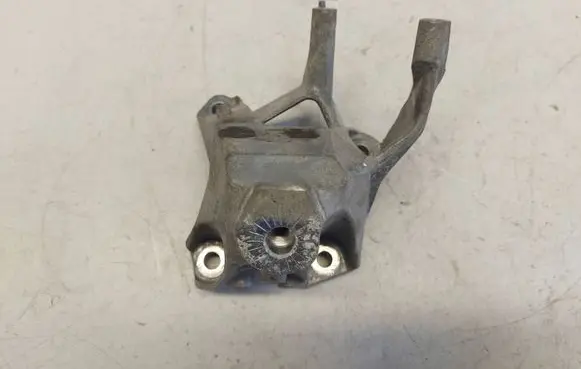 Audi A8 S8 D5 Engine mounting bracket 4M0199307AF