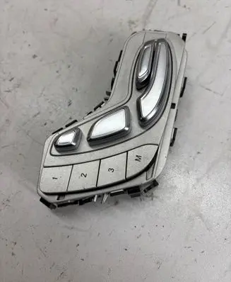 Mercedes-Benz C W205 Seat control switch A2059056651 14317150 SW132301