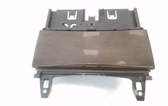 Mercedes-Benz E W212 Dashboard storage box/compartment A2046801350