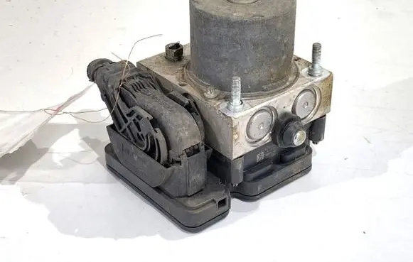 Mazda CX-9 ABS Pump TK78437A0B