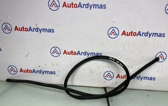 BMW 7 G11 G12 Engine compartment rubber 7347393 51767347393