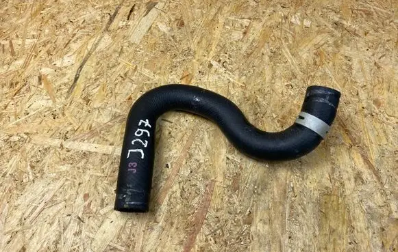 Audi A4 S4 B9 8W Engine coolant pipe/hose 8W0122101BH