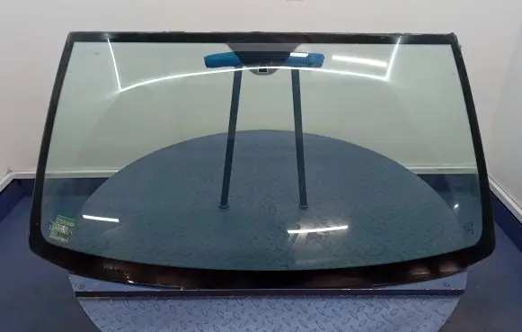 Fiat Doblo Front windscreen/windshield window 