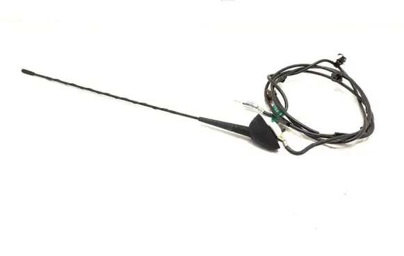 Suzuki SX4 Radio antenna 