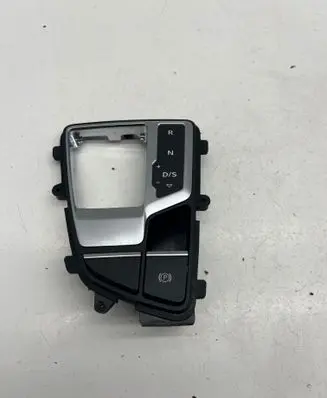 Audi A4 S4 B9 Gear shifter surround trim plastic 8W2713111C 0209780 3210416