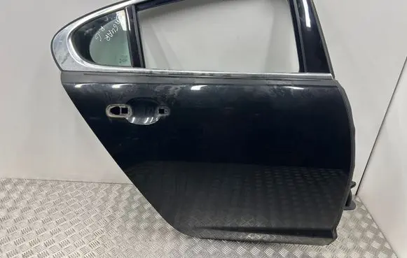 Rear door