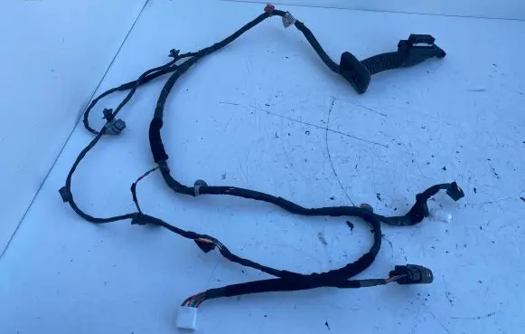 Hyundai ix35 Front door wiring loom 916102Y070