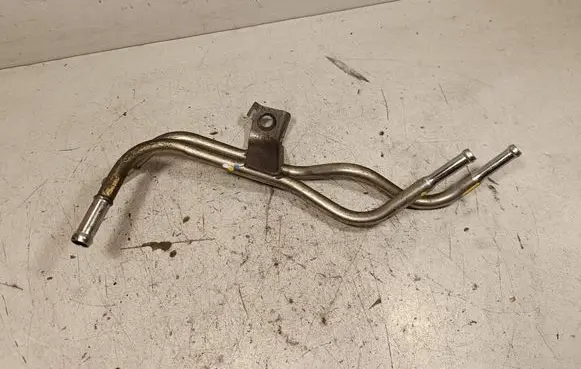 Mitsubishi L200 Fuel line pipe 