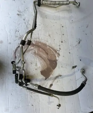 Air conditioning (A/C) pipe/hose