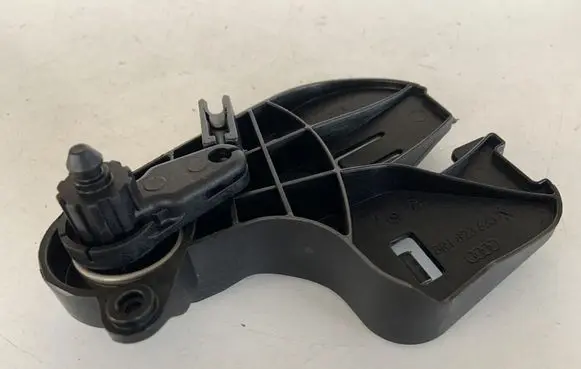 Audi Q5 SQ5 Engine bonnet (hood) release handle 8R1823633 8R1823633A