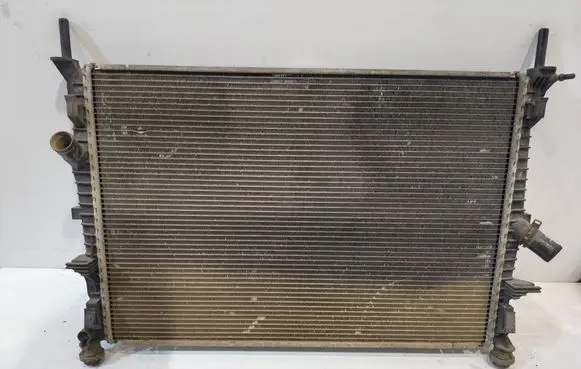 Coolant radiator