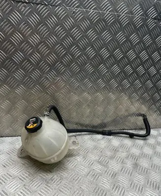 Hyundai Tucson TL Coolant expansion tank/reservoir 25430d3500