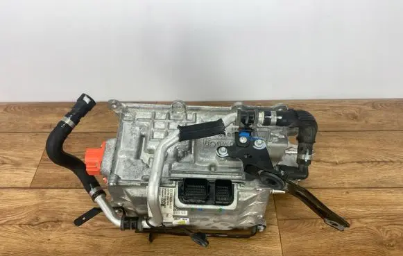 Ford Kuga I Voltage converter inverter NZ68