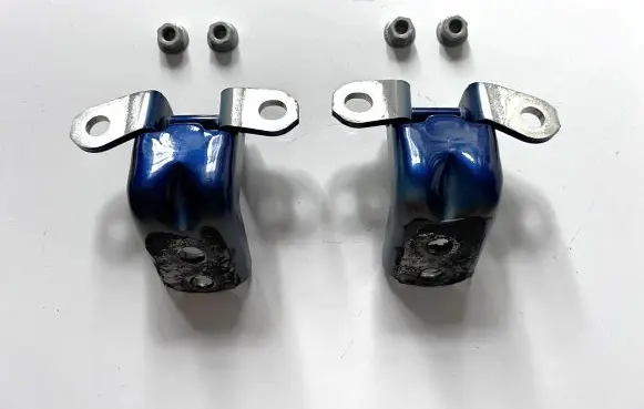 Nissan Leaf I (ZE0) Front door hinge set 824203NA0A 824213NA0A 82420AG000