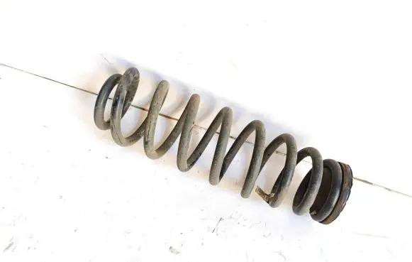 KIA Soul Rear coil spring 55335J2000