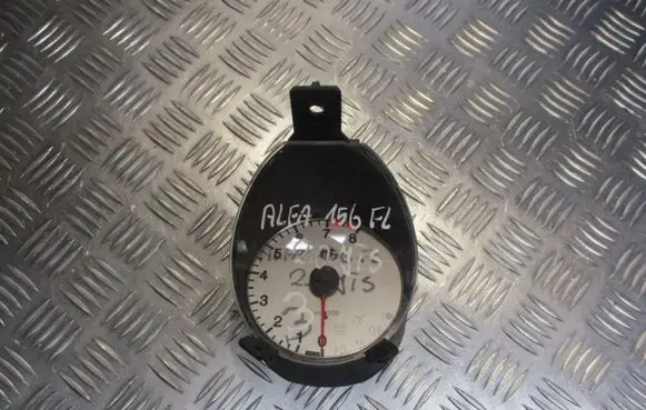Alfa Romeo 156 Speedometer (instrument cluster) 156034467