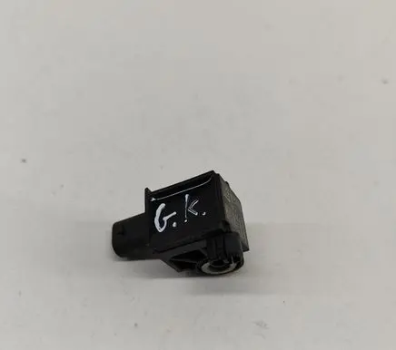 Volkswagen Arteon Airbag deployment crash/impact sensor 5Q0907651A