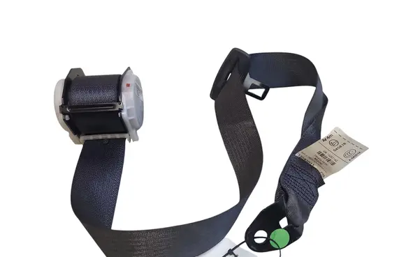 Opel Insignia A Middle seatbelt (rear) 13267143 12092011