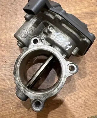 BMW 3 E90 E91 Throttle valve 7810752