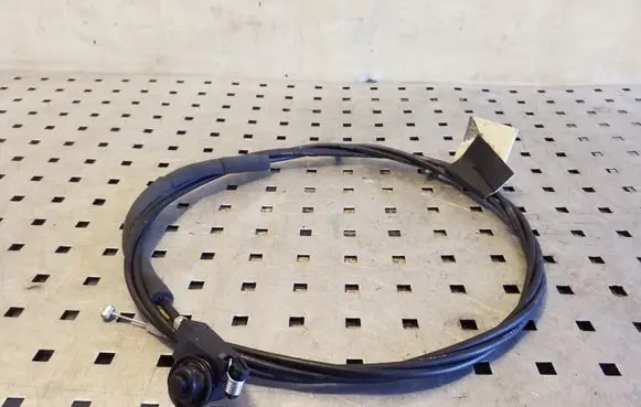 Nissan Juke I F15 Fuel cap flap release cable 