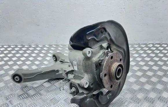 Audi A8 S8 D4 4H Rear wheel hub 4H0505431D 010911 06022220031