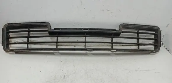 Mitsubishi Carisma Front bumper lower grill MR910220