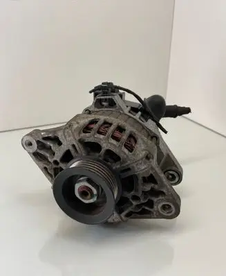 Hyundai i20 (PB PBT) Generator/alternator 2606900 3730003300
